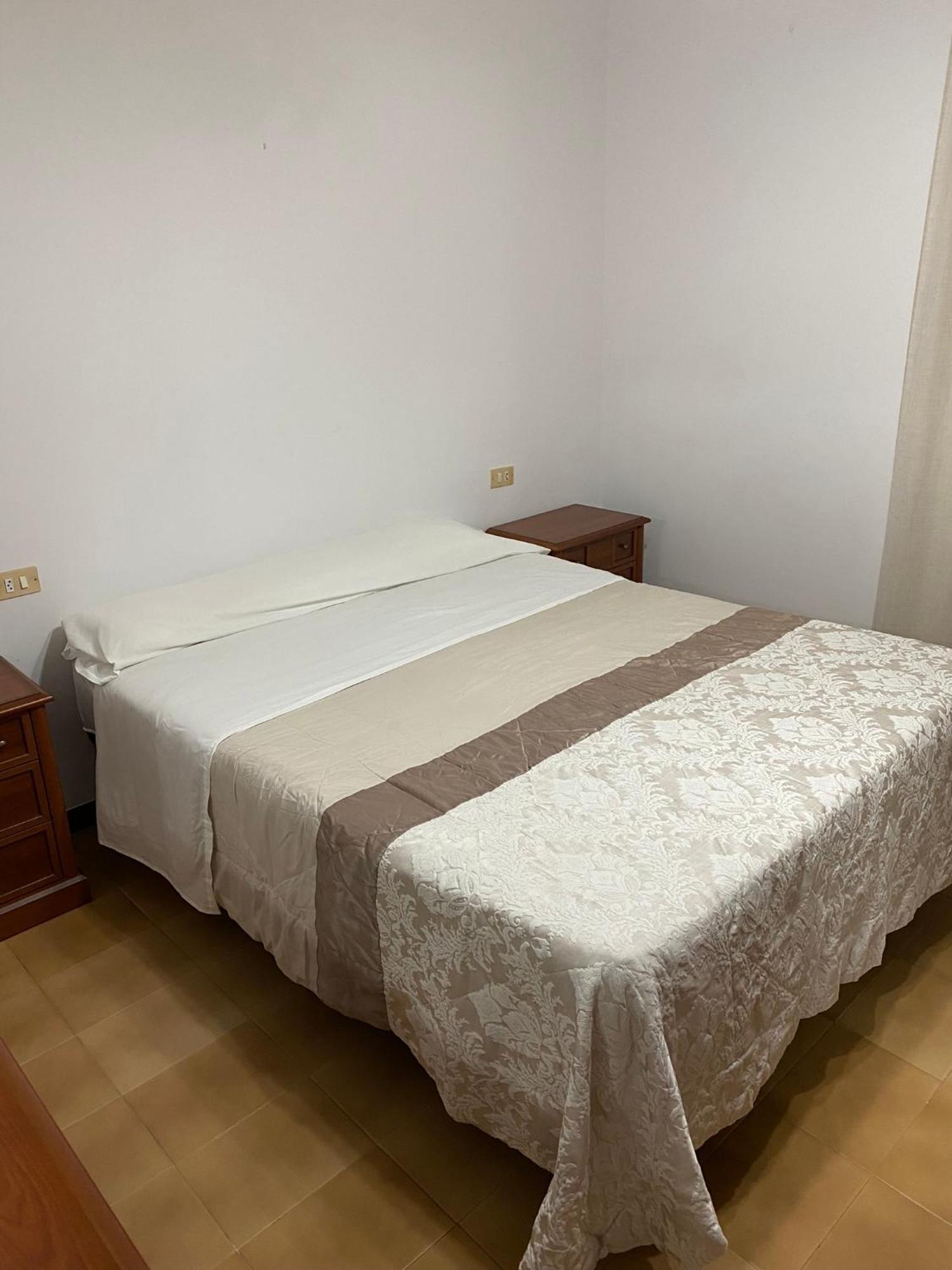 Amplia Casa Familiar Apartment Portas Ngoại thất bức ảnh